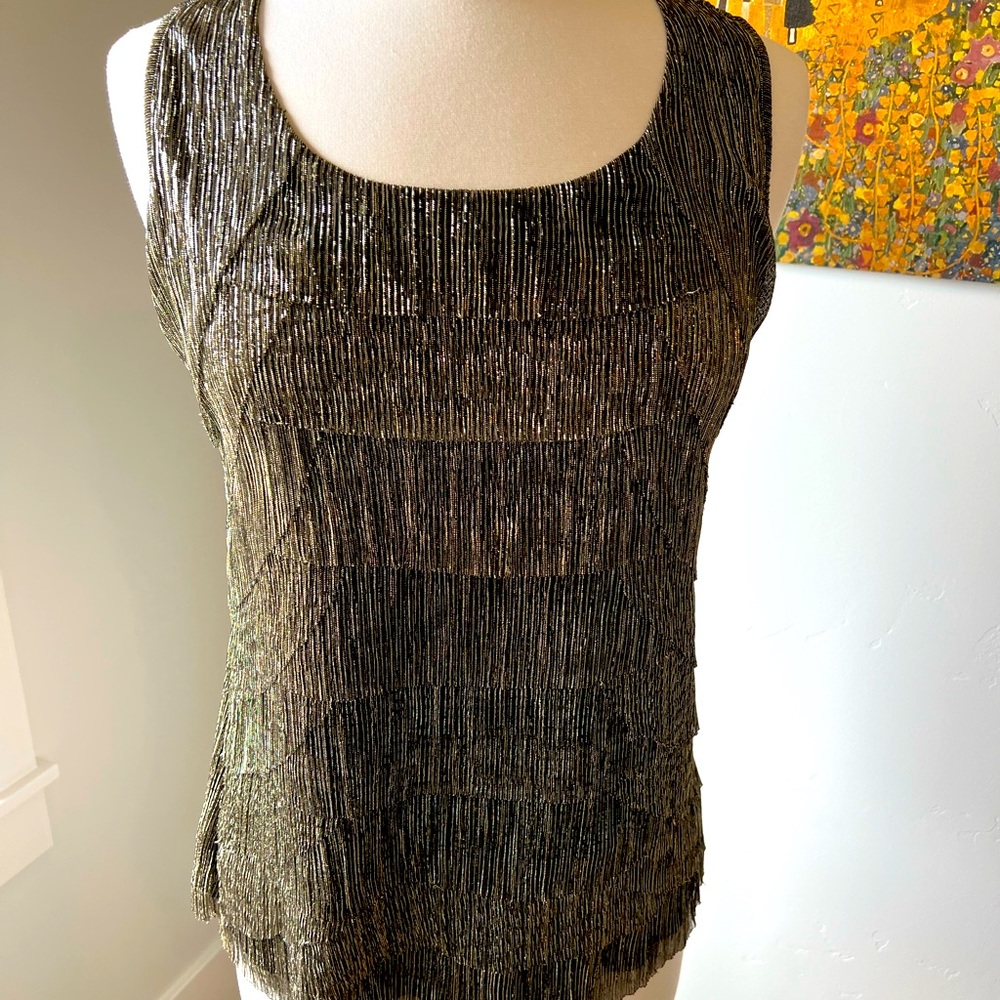 Sleeveless metallic top - medium size